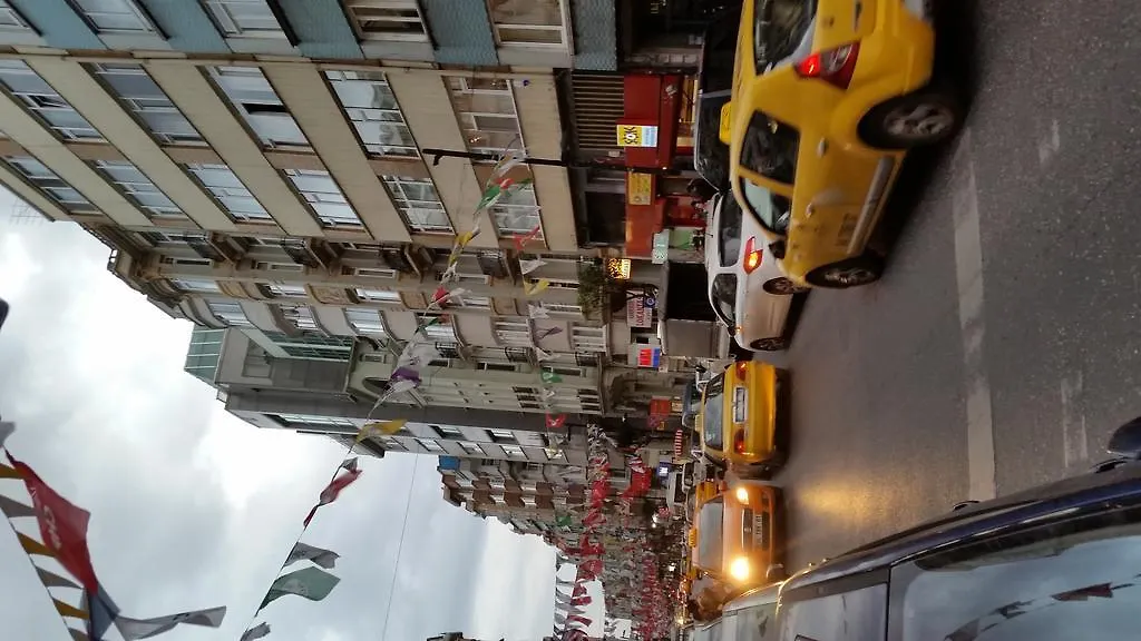 W Suit Kurtulus 이스탄불
